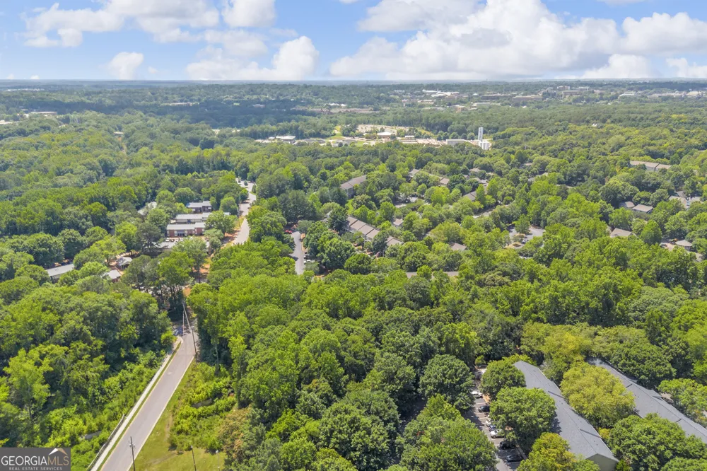 490 Barnett Shoals RD Athens, GA 30605