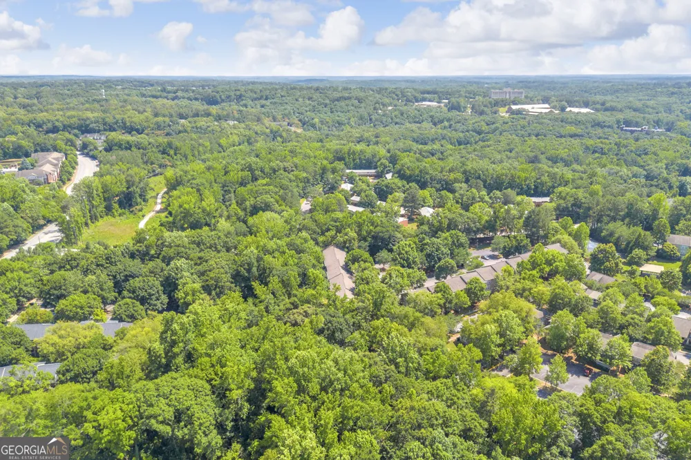 490 Barnett Shoals RD Athens, GA 30605