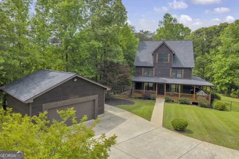 946 Riverdale RD