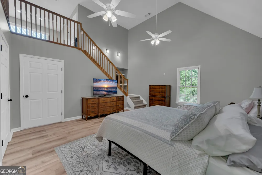 946 Riverdale RD Toccoa, GA 30577