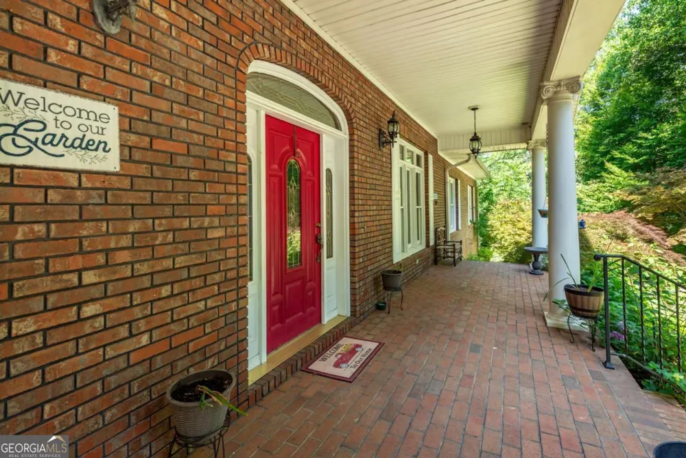 755 Harris RD Jasper, GA 30143