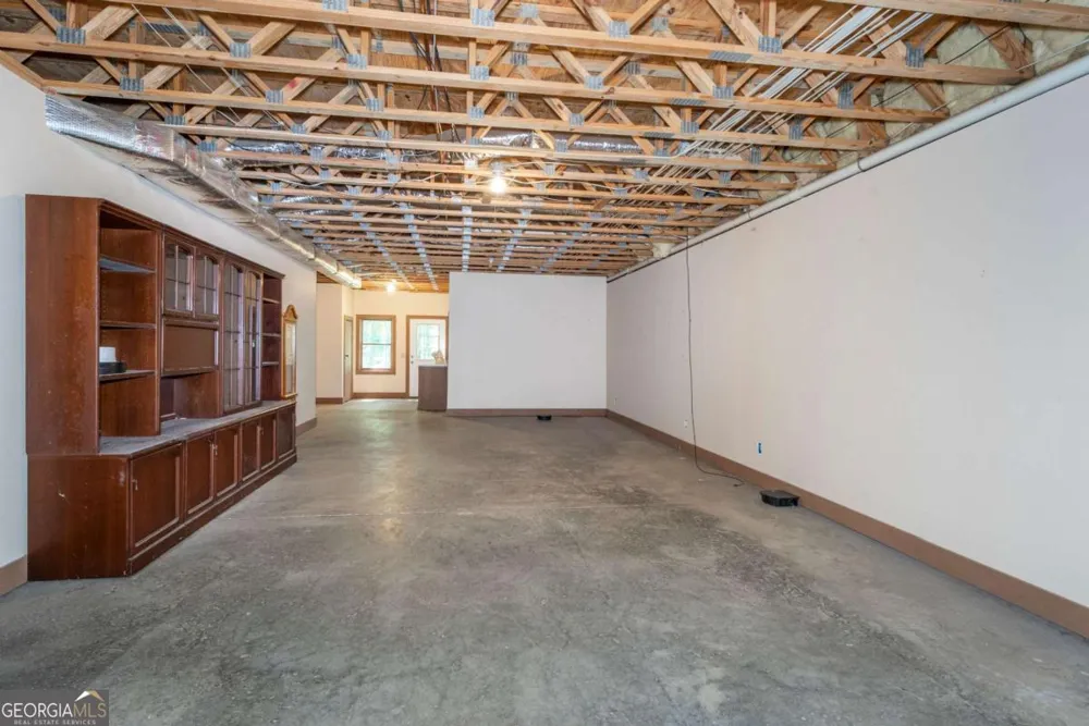 755 Harris RD Jasper, GA 30143