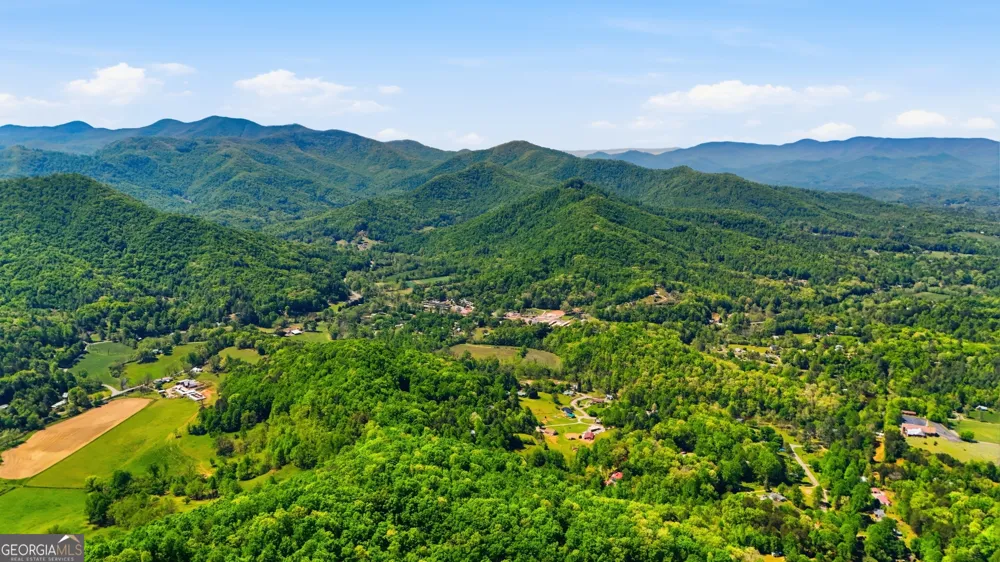584 Battle Branch Vistas DR Franklin, NC 28734