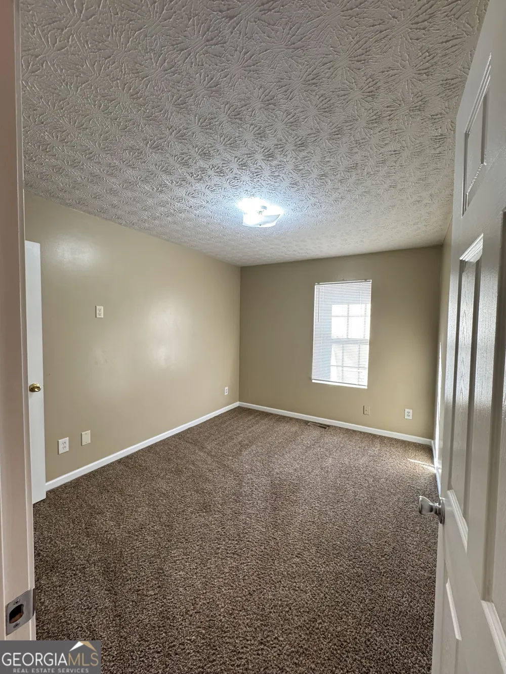 5869 Strathmoor Manor CIR Lithonia, GA 30058
