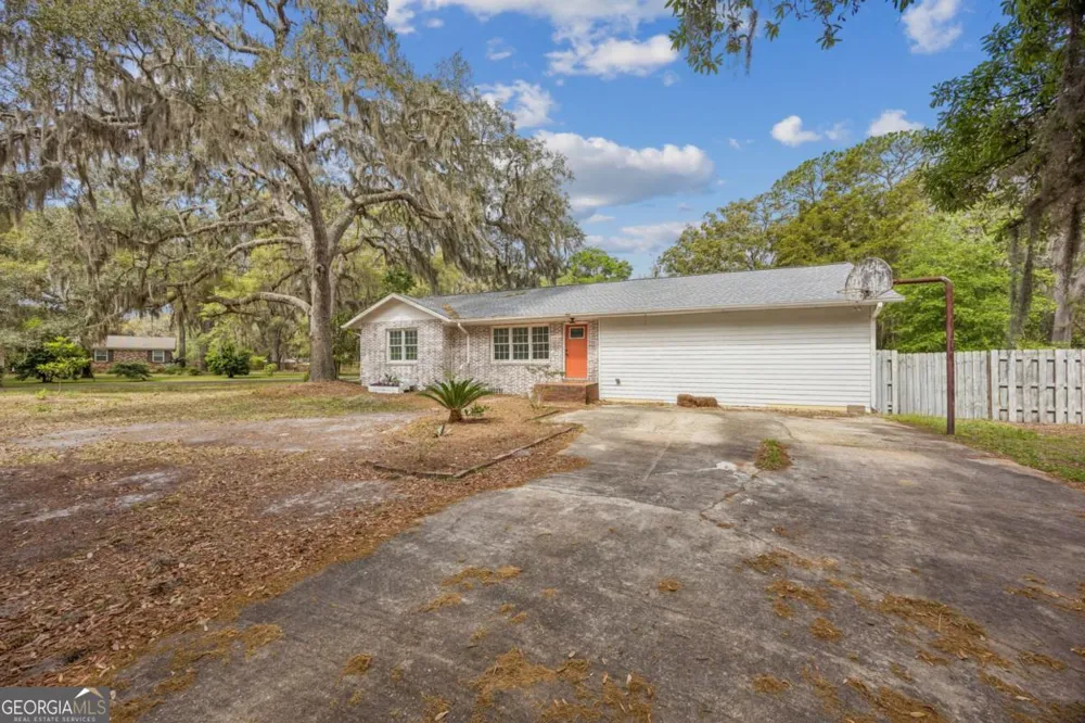303 Mahan ST St. Marys, GA 31558