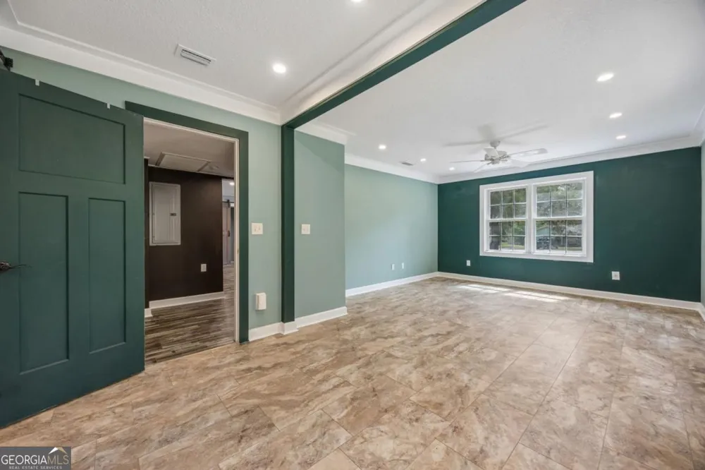 303 Mahan ST St. Marys, GA 31558