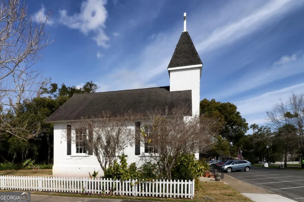 303 Mahan ST St. Marys, GA 31558