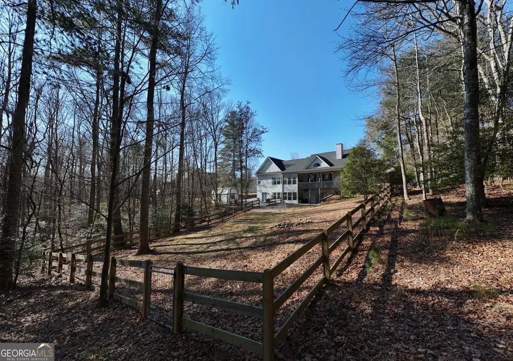380 Patricks DR Blairsville, GA 30512