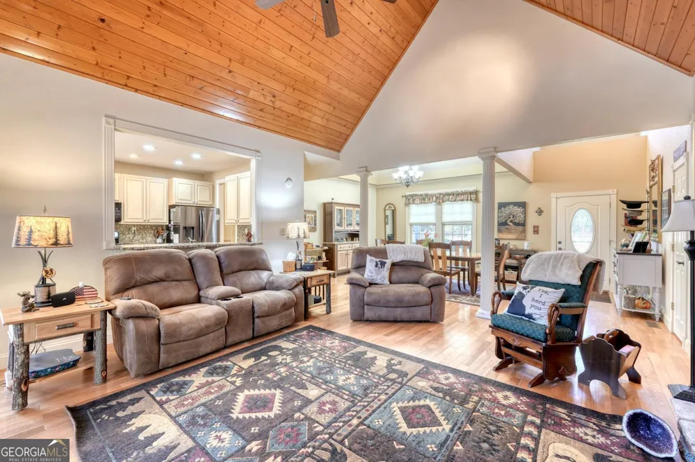 380 Patricks DR Blairsville, GA 30512