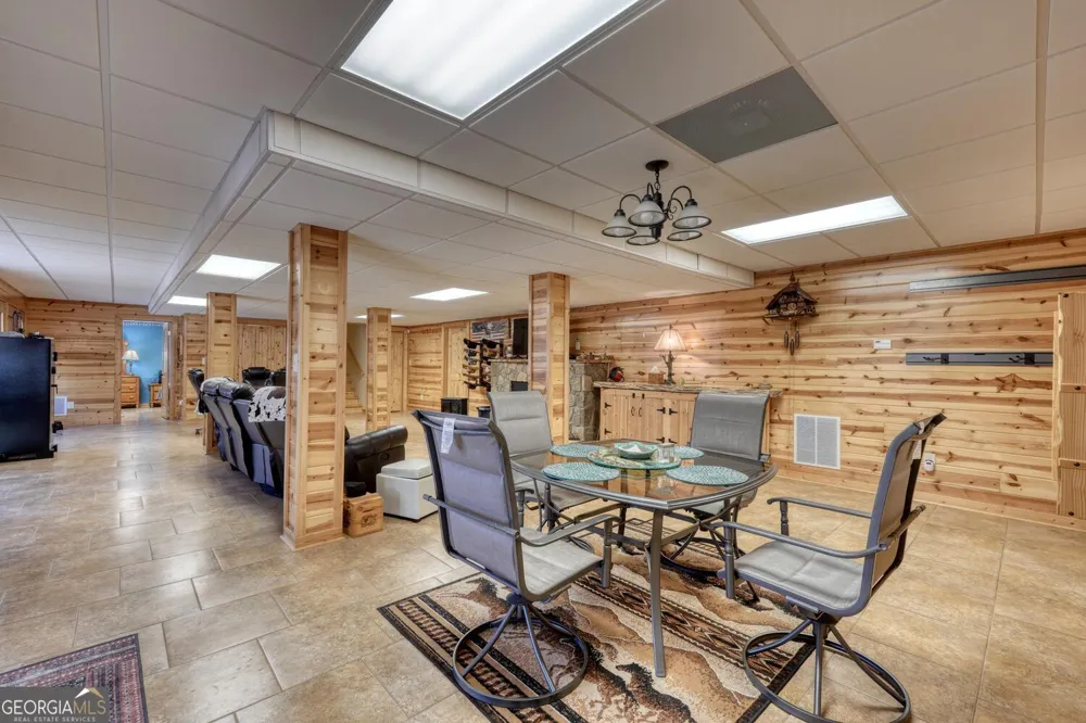 380 Patricks DR Blairsville, GA 30512