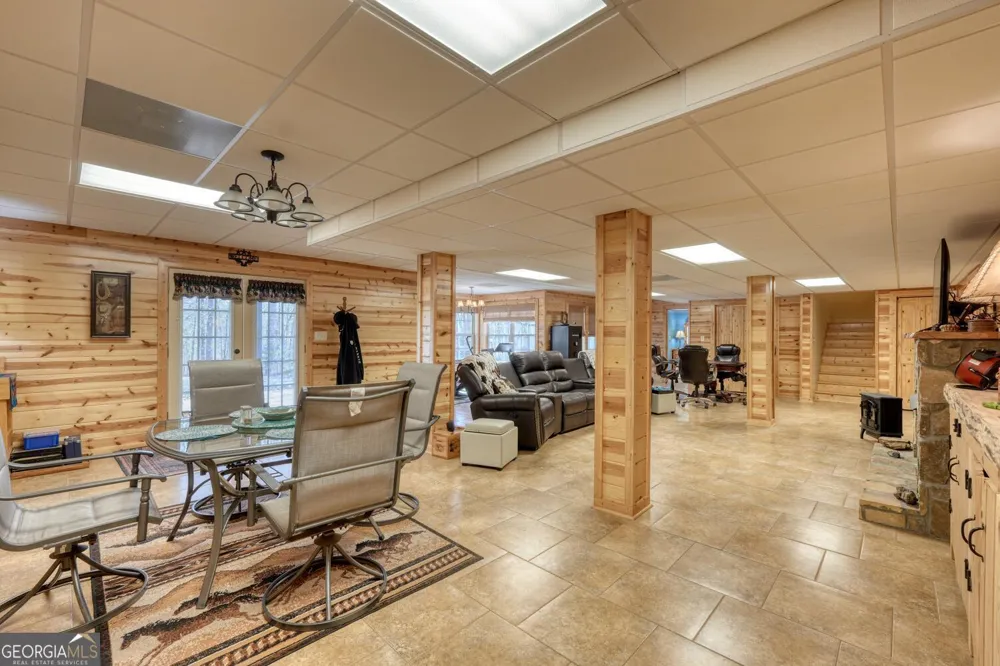 380 Patricks DR Blairsville, GA 30512