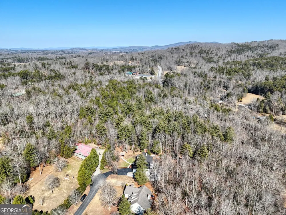 380 Patricks DR Blairsville, GA 30512
