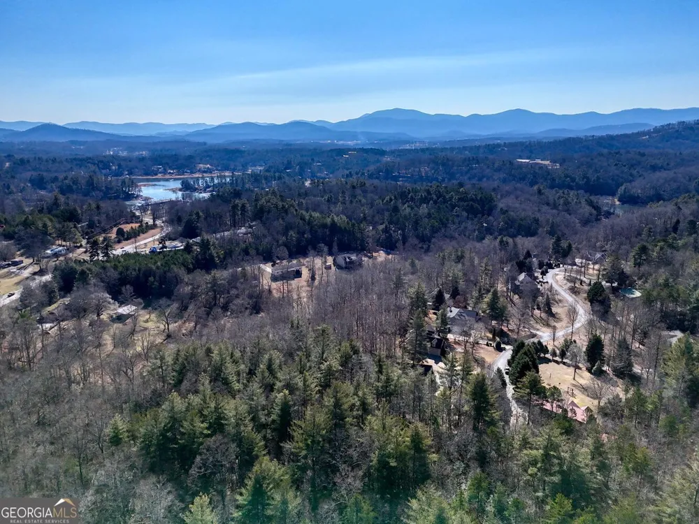 380 Patricks DR Blairsville, GA 30512
