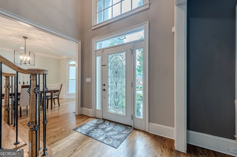 10425 High Falls CIR Johns Creek, GA 30022