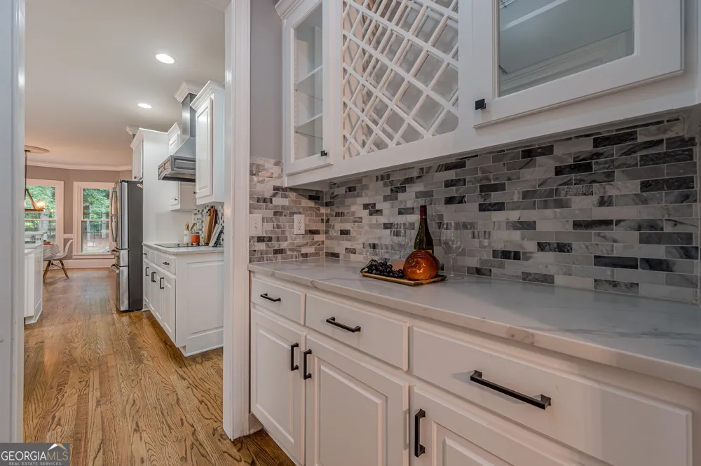 10425 High Falls CIR Johns Creek, GA 30022
