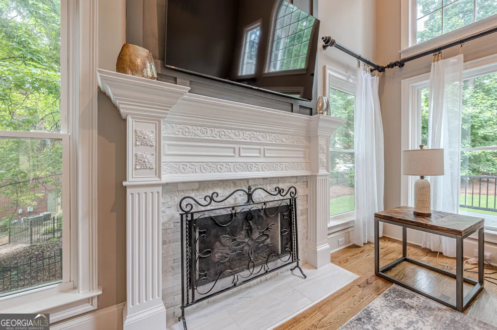 10425 High Falls CIR Johns Creek, GA 30022