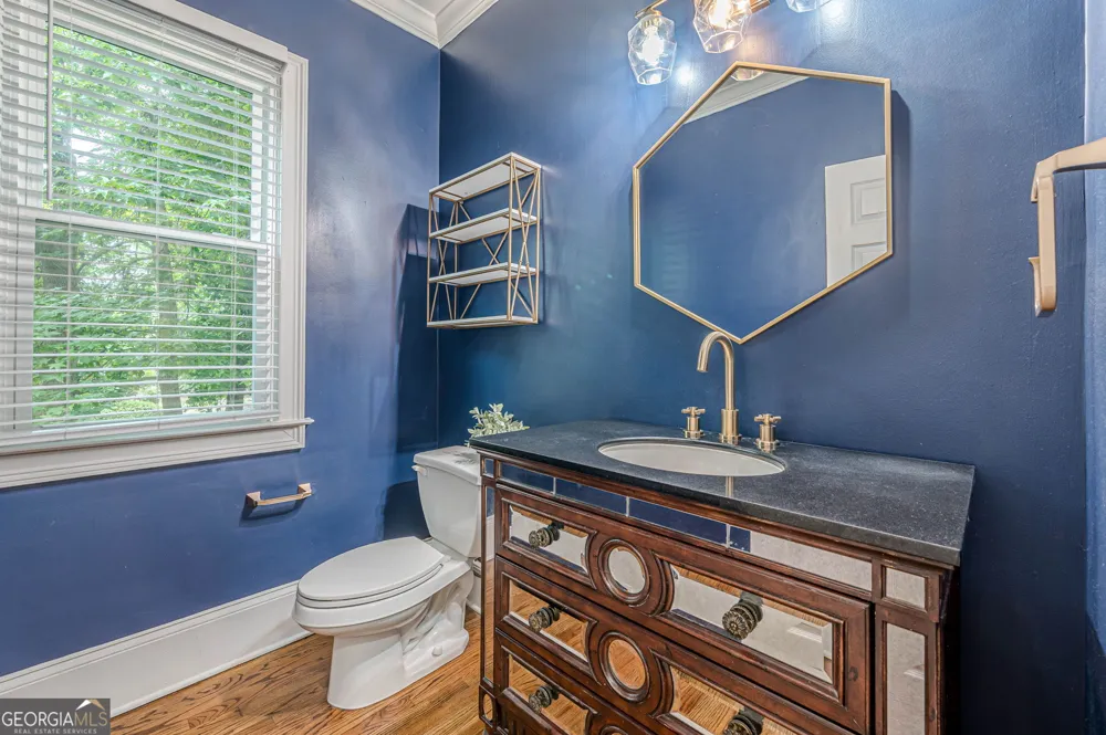 10425 High Falls CIR Johns Creek, GA 30022