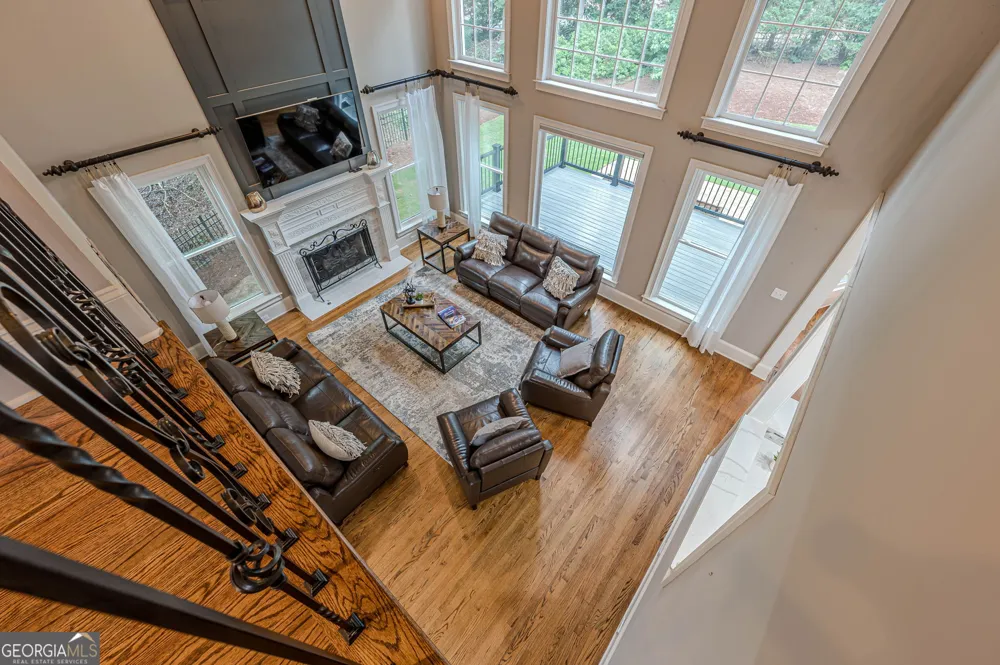 10425 High Falls CIR Johns Creek, GA 30022