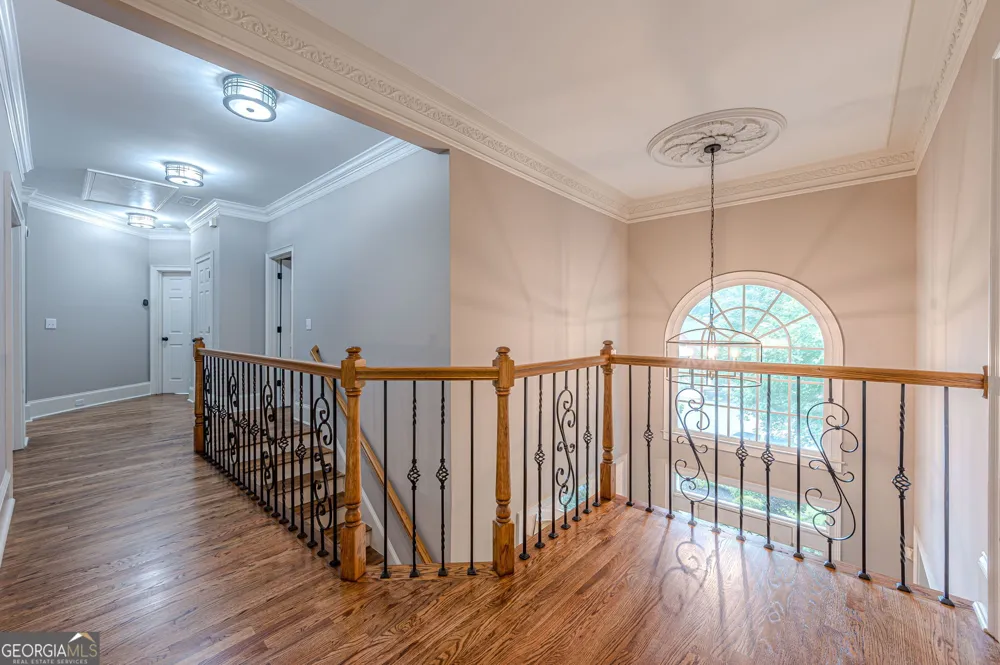 10425 High Falls CIR Johns Creek, GA 30022