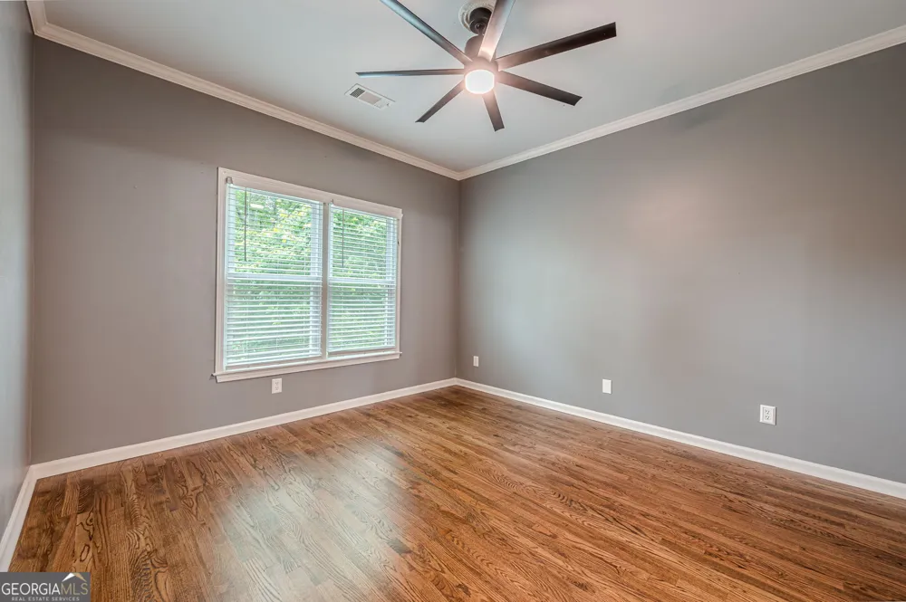 10425 High Falls CIR Johns Creek, GA 30022