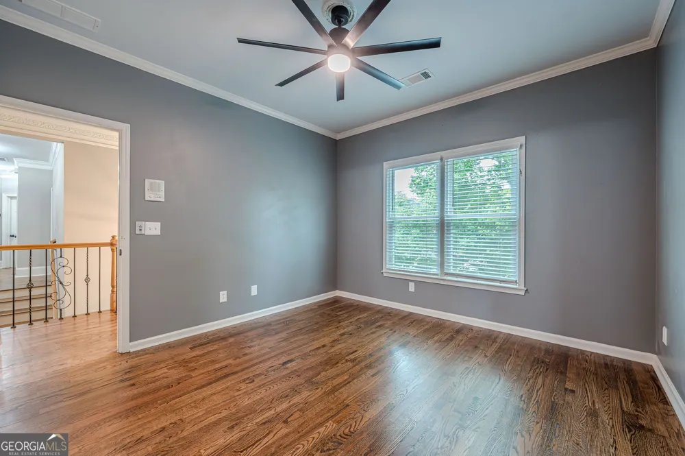 10425 High Falls CIR Johns Creek, GA 30022