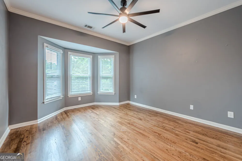 10425 High Falls CIR Johns Creek, GA 30022