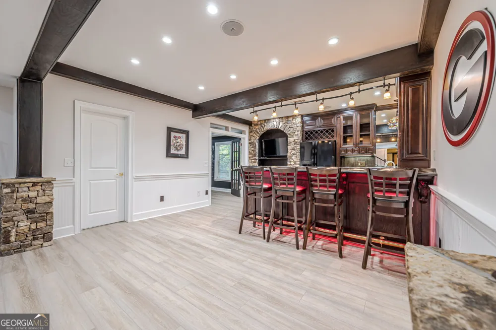10425 High Falls CIR Johns Creek, GA 30022