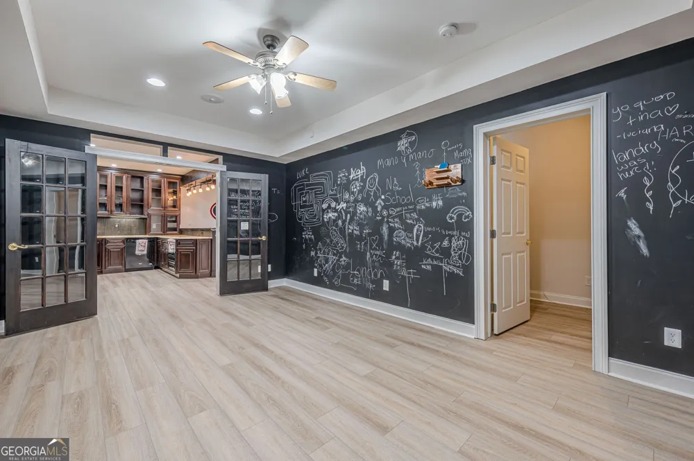 10425 High Falls CIR Johns Creek, GA 30022