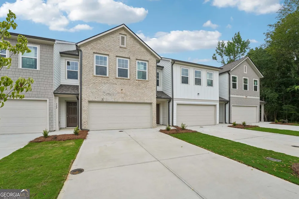 320 Dearborn DR Cartersville, GA 30120