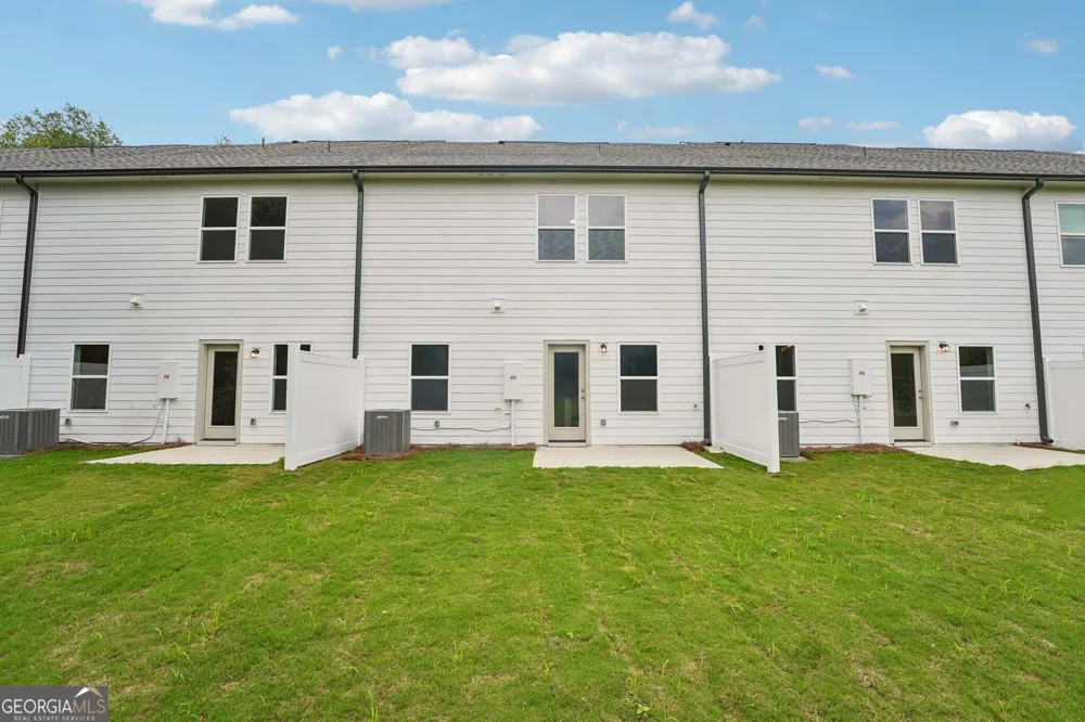 320 Dearborn DR Cartersville, GA 30120