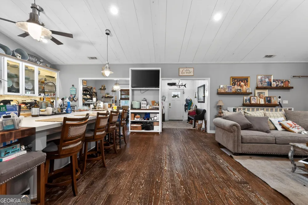 645 King RD Harrison, GA 31035