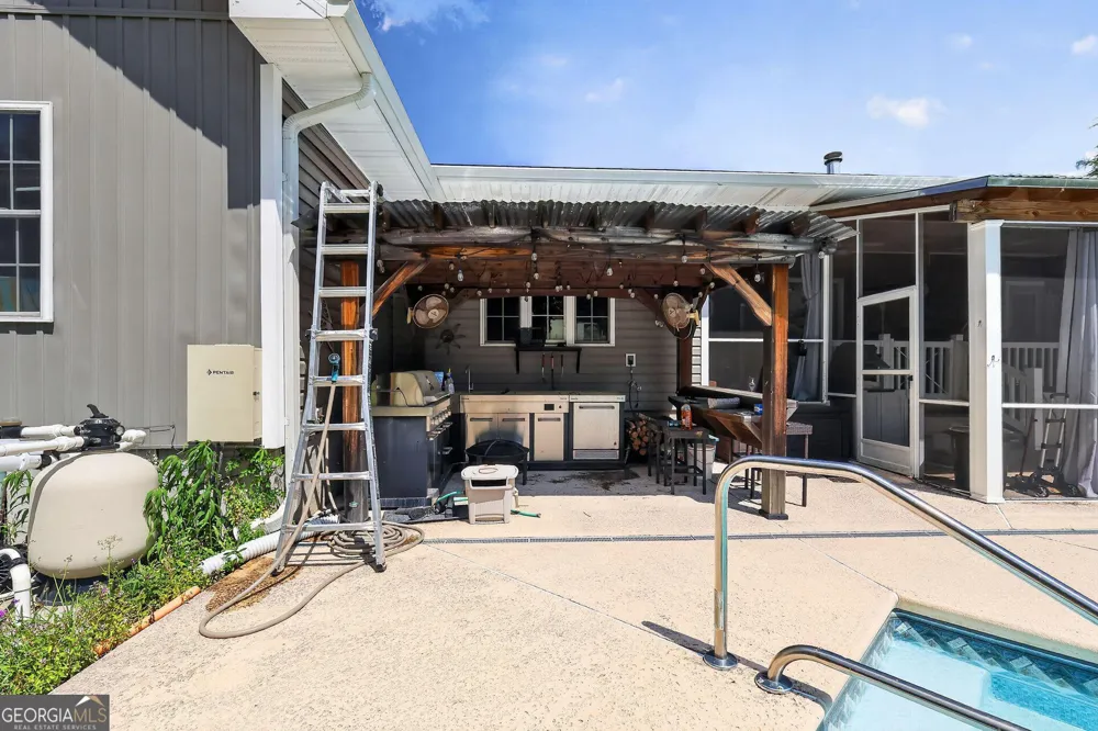 645 King RD Harrison, GA 31035