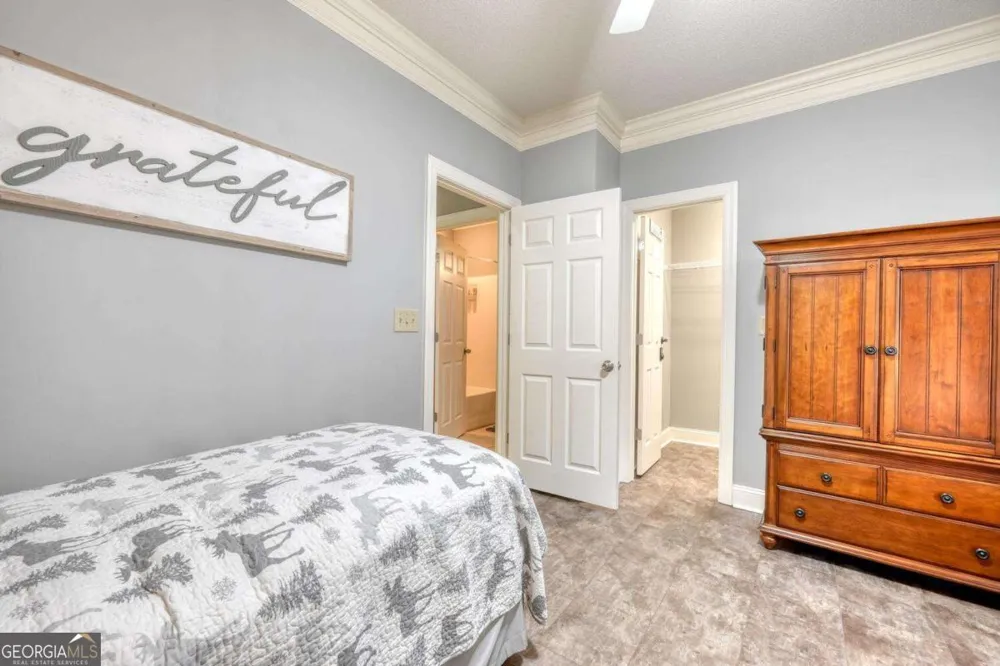 112 Gleneagle CT Clayton, GA 30525