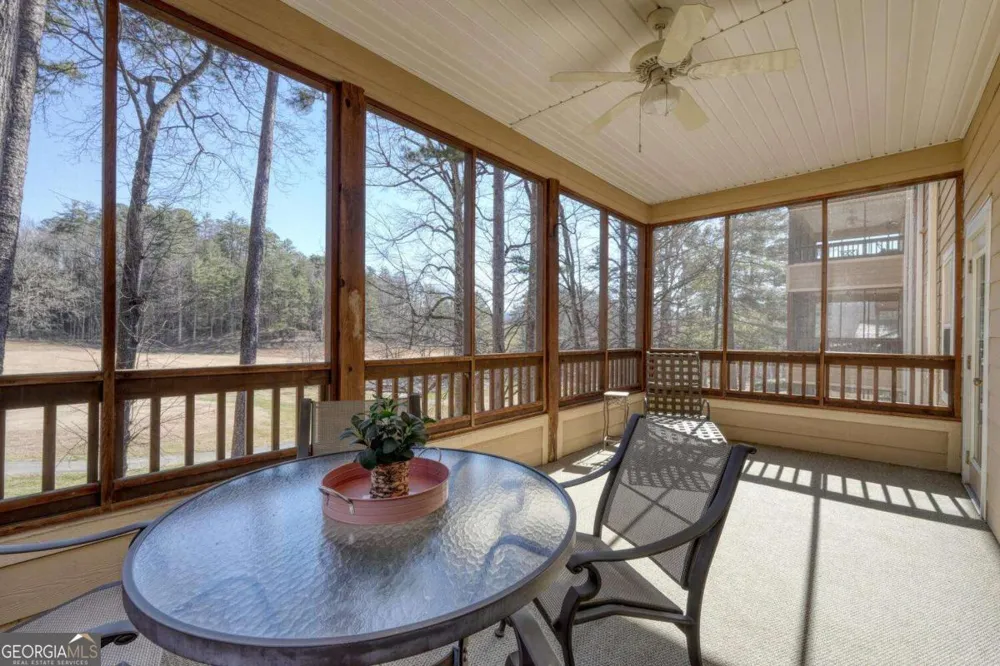 112 Gleneagle CT Clayton, GA 30525