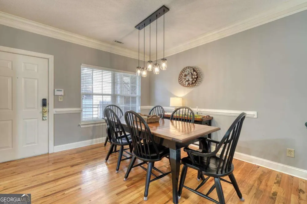 112 Gleneagle CT Clayton, GA 30525
