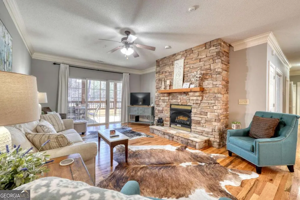 112 Gleneagle CT Clayton, GA 30525