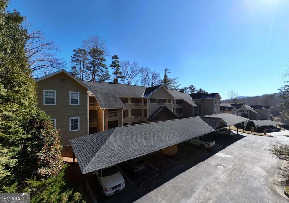 112 Gleneagle CT Clayton, GA 30525