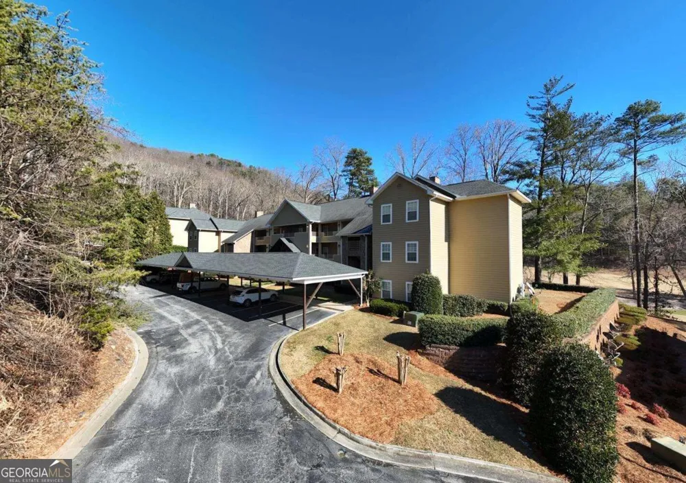 112 Gleneagle CT Clayton, GA 30525