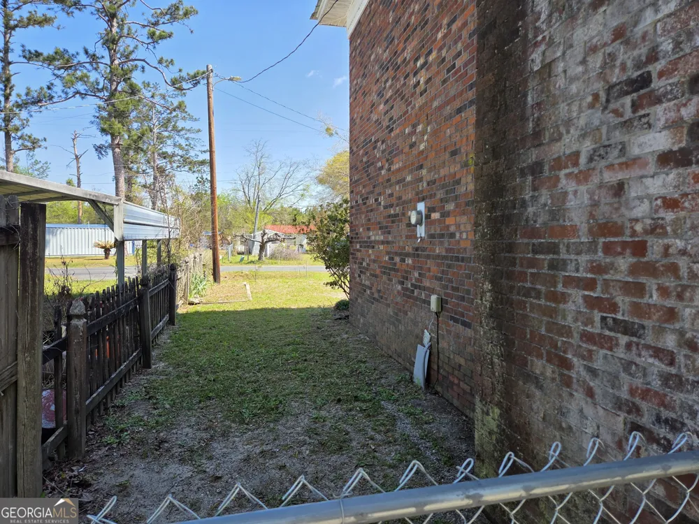 674 McNatt Falls RD Uvalda, GA 30473