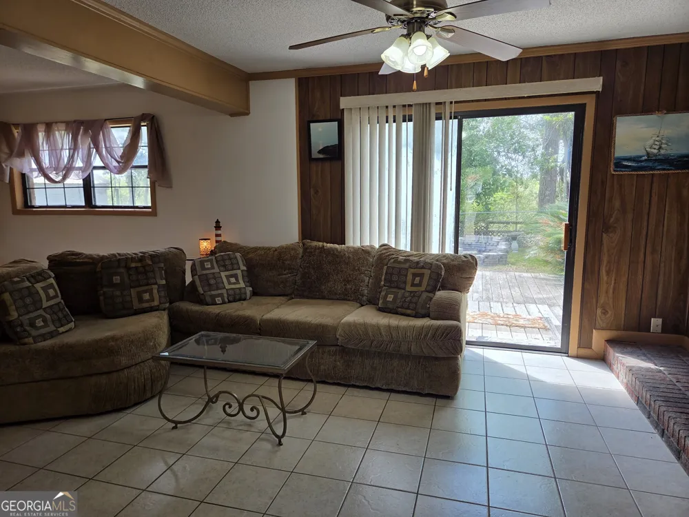 674 McNatt Falls RD Uvalda, GA 30473