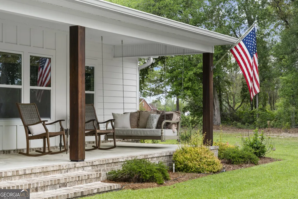 5113 Allen Walker RD Blackshear, GA 31516