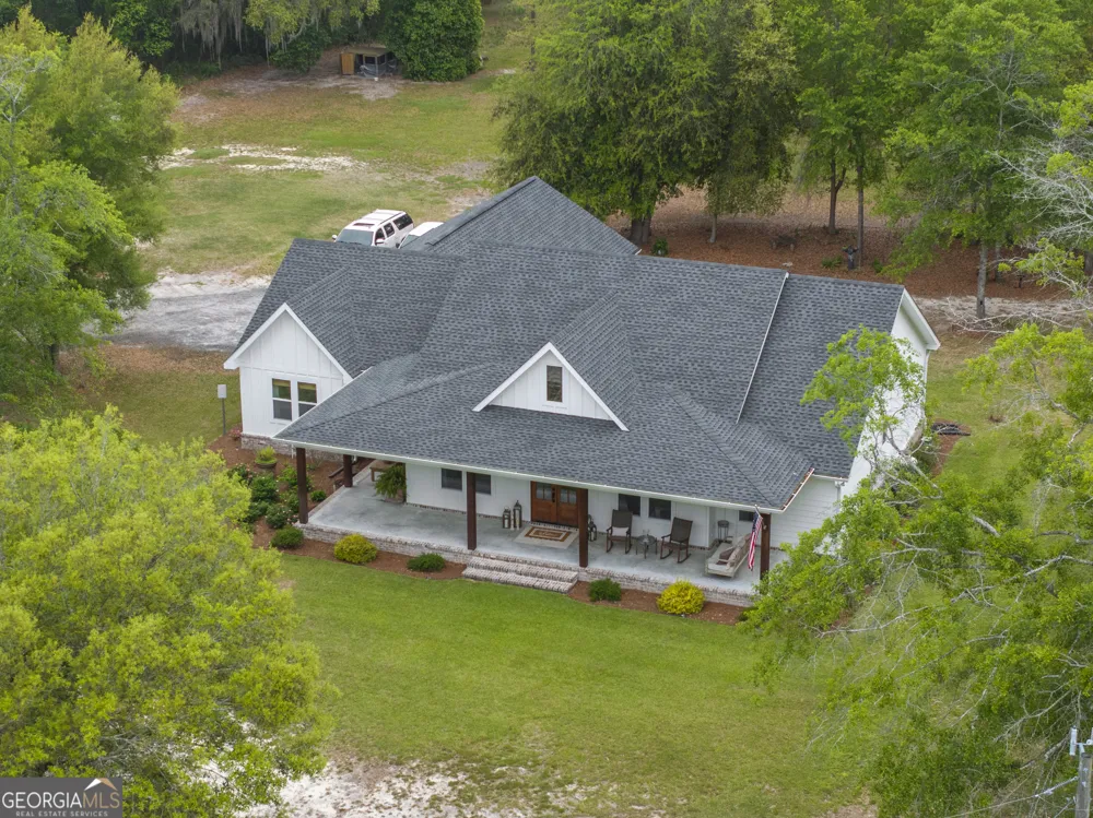5113 Allen Walker RD Blackshear, GA 31516