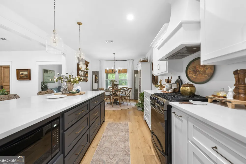 5113 Allen Walker RD Blackshear, GA 31516
