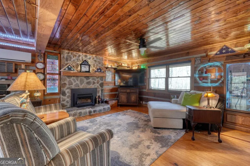 520 Farmer DR Murphy, NC 28906