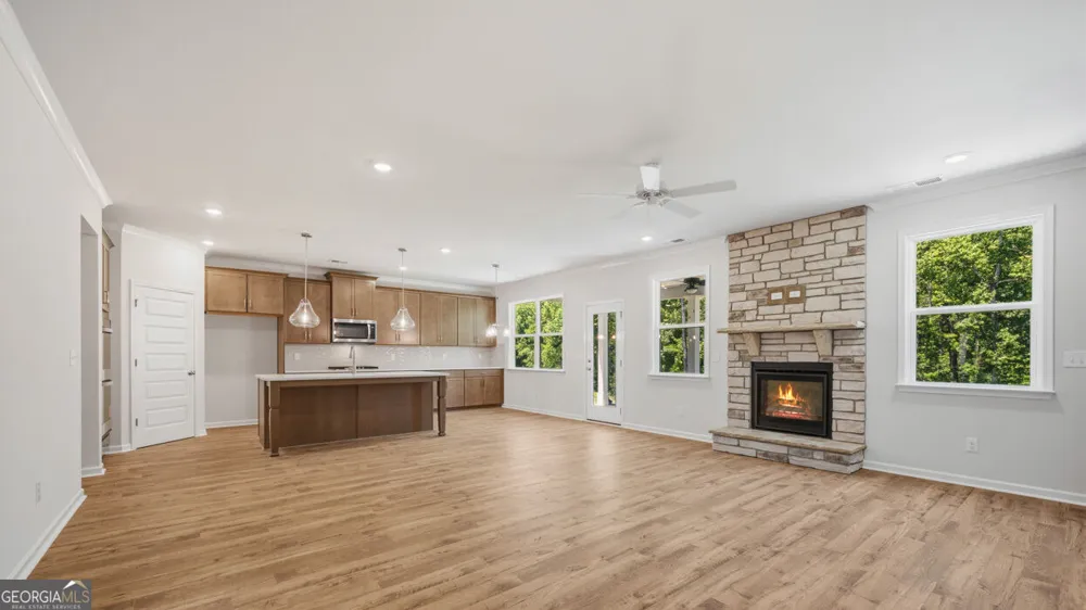 1775 Goodwin DR Hampton, GA 30228