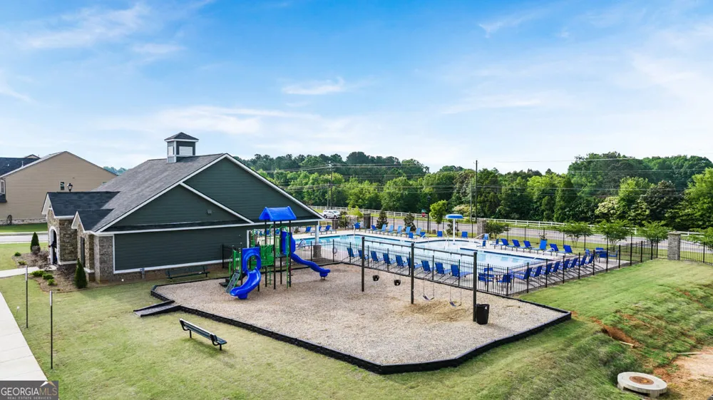 1775 Goodwin DR Hampton, GA 30228
