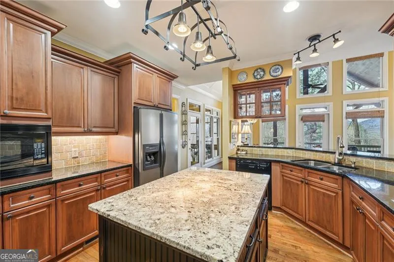 44 Kilmartin PT Big Canoe, GA 30143