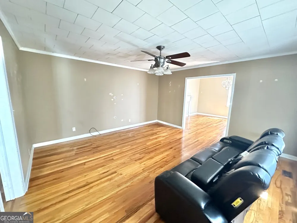 113 Morgan ST Valley, AL 36854
