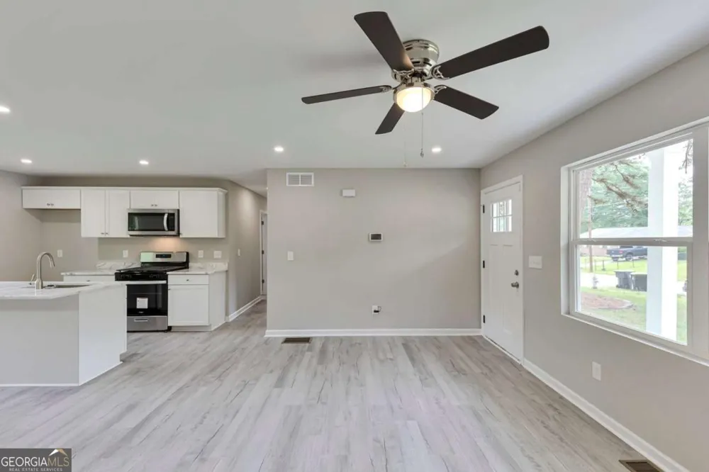 1660 Mallard CIR Conley, GA 30288