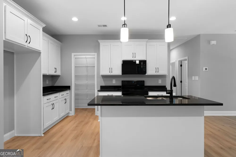 160 Wyatt Way Summerville, GA 30747